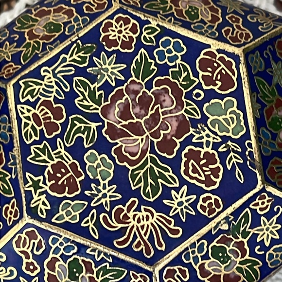 Colorful Floral Decorative Box - Picture 15 of 17